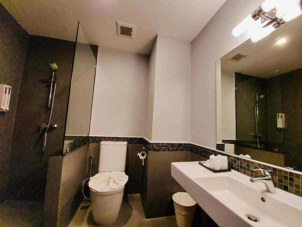 Comet Hotel Surat Thani Luaran gambar